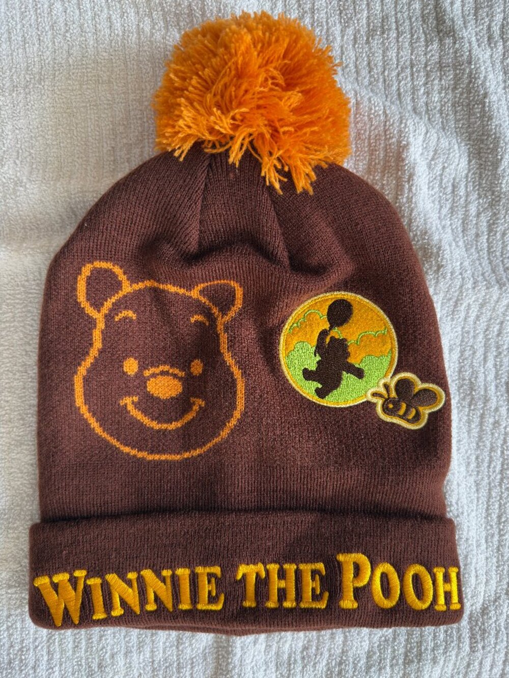 NWT Tokyo Disney Resort Winnie the Pooh Knit Beanie Pom Hat Japan Exclusive